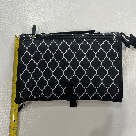 Comfy Cub Baby Diaper Changing Mat - Picture 9 of 10